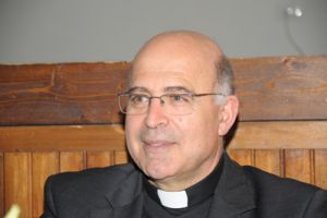Il Vescovo Mons. Angelo Spina