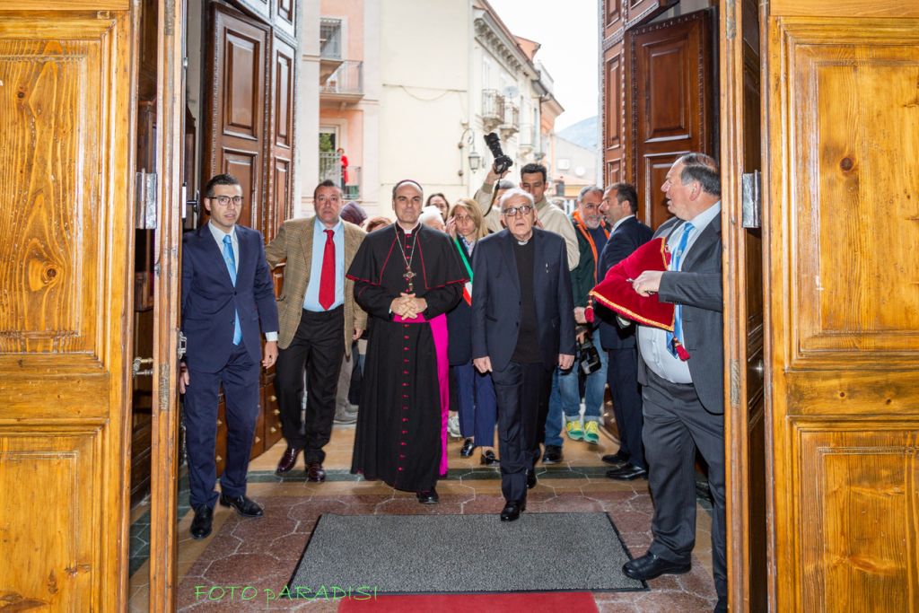 Il Vescovo, il Parroco e il Presidente del Comitato 2019
