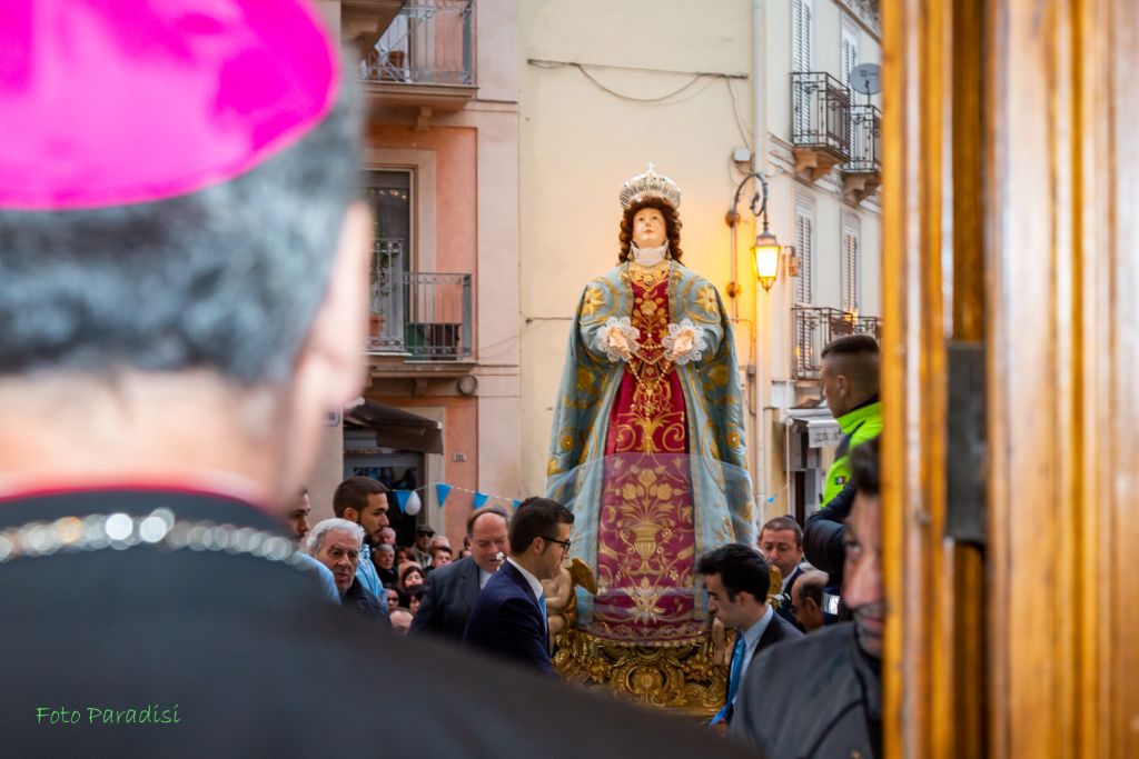 Sta per rientrare la statua della Madonna